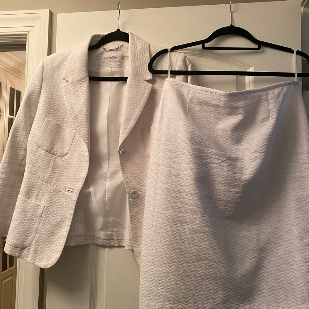 White Calvin Klein Suit - Sz 8